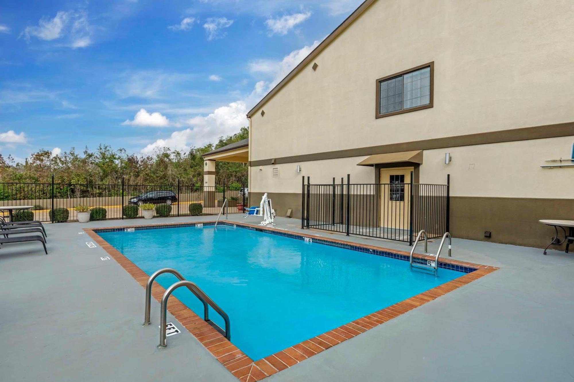 Best Western Pineywoods Inn Atlanta Kültér fotó